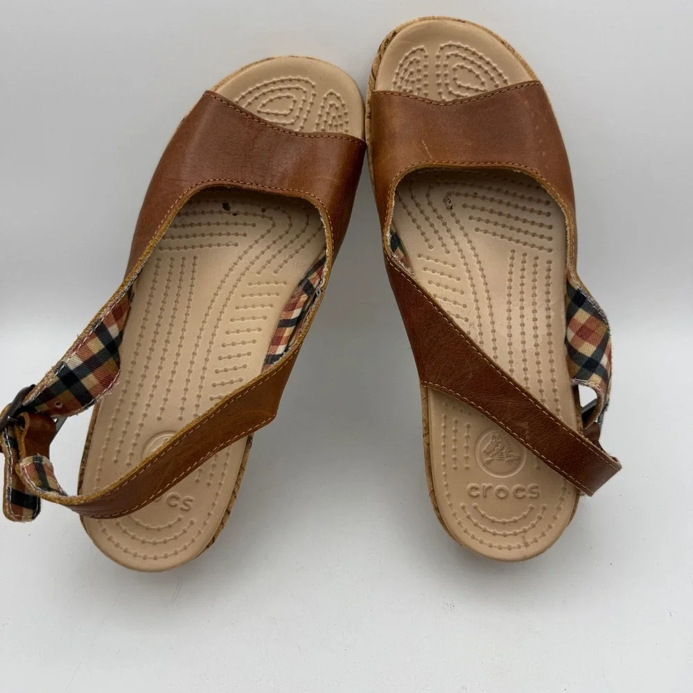 CROCS leather slingback